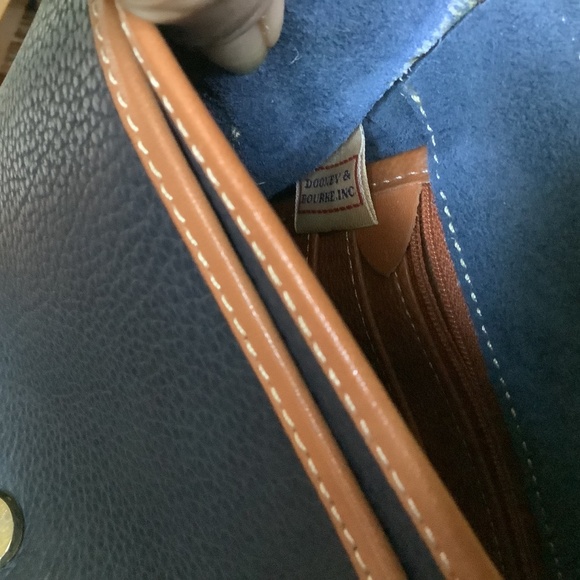 Vintage Dooney & Bourke Pebble Leather Bag Cross Body Purse All Weather Navy - Picture 11 of 12